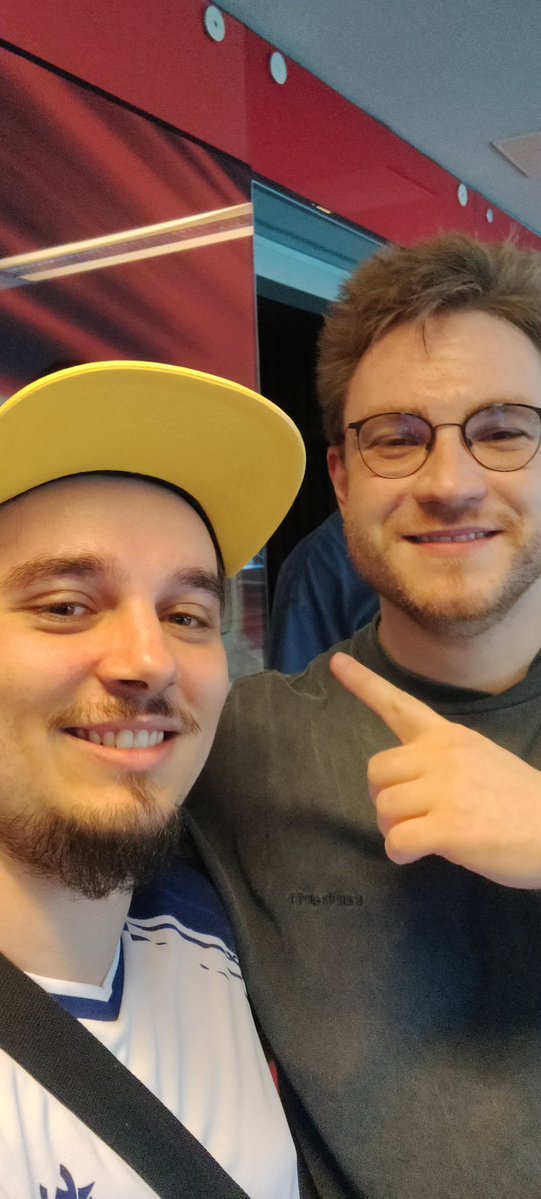 Maxyoo28's tweet photo. Finally got to meet my favorite part time co streamer @ohnepixel, W event, W Cologne, W Counter-Strike ❤️ https://t.co/PwA248rACd