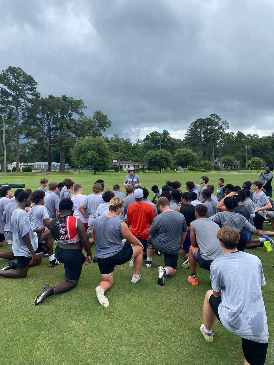 dan_pippin's tweet photo. What an awesome day at Thomas University.   Thank you to all the guys who came out to our first prospect camp.  12 guys earned offers today! https://t.co/EZZmNHOql7