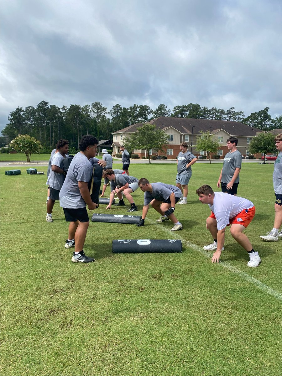 dan_pippin's tweet photo. What an awesome day at Thomas University.   Thank you to all the guys who came out to our first prospect camp.  12 guys earned offers today! https://t.co/EZZmNHOql7