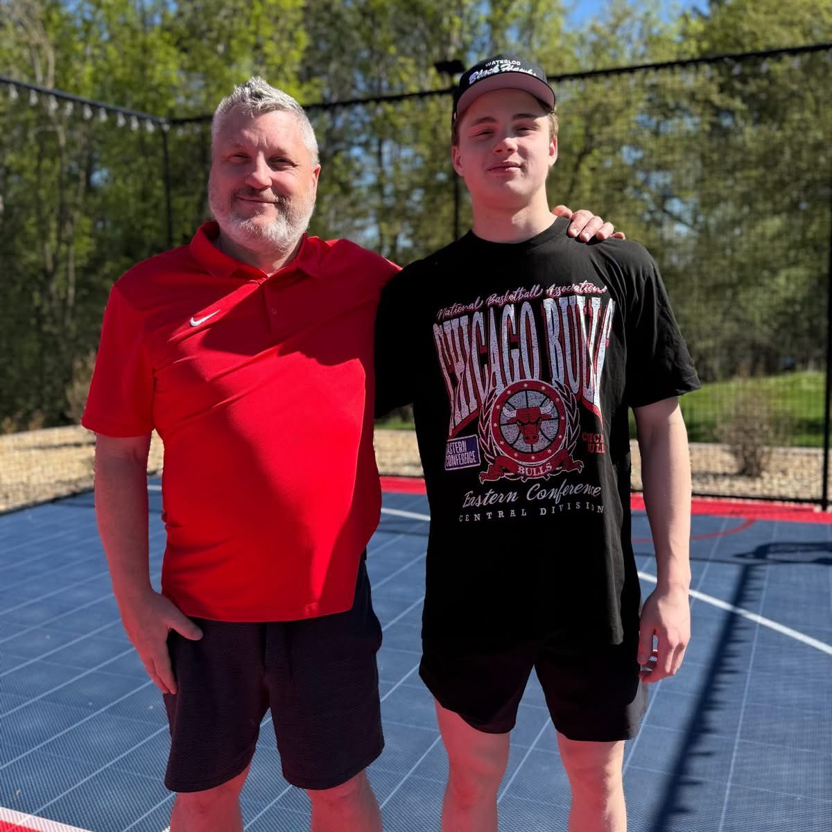 BlckHawksHockey's tweet photo. To all of our hockey dads—happy Father's Day! https://t.co/TjjcdLu6Ko
