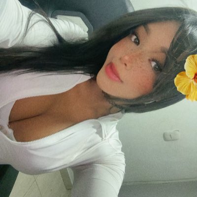 Hermionelima_'s tweet photo. #NuevaFotoDePerfil https://t.co/hhUTsbIpmF
