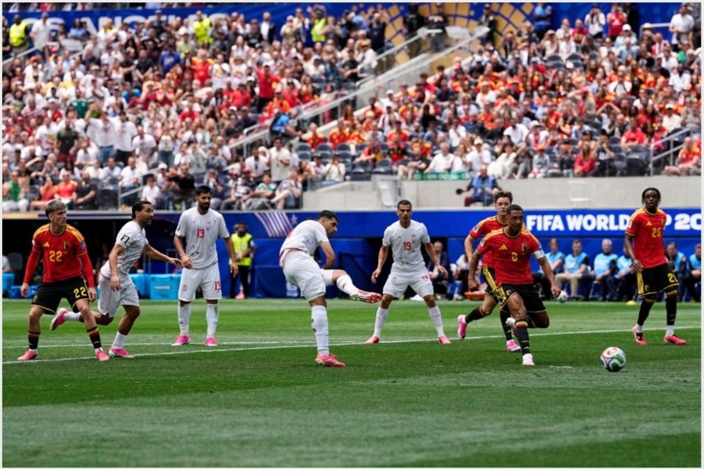 simonkakaum's tweet photo. Enjoy every moment of the FIFA World Cup with peace of mind. With health insurance cover in place, you can cheer on your favourite team knowing that any unexpected medical expenses are taken care of. @IraUganda
#DrivingInsuranceGrowth #BeInsured https://t.co/Gg1BFlVRVv