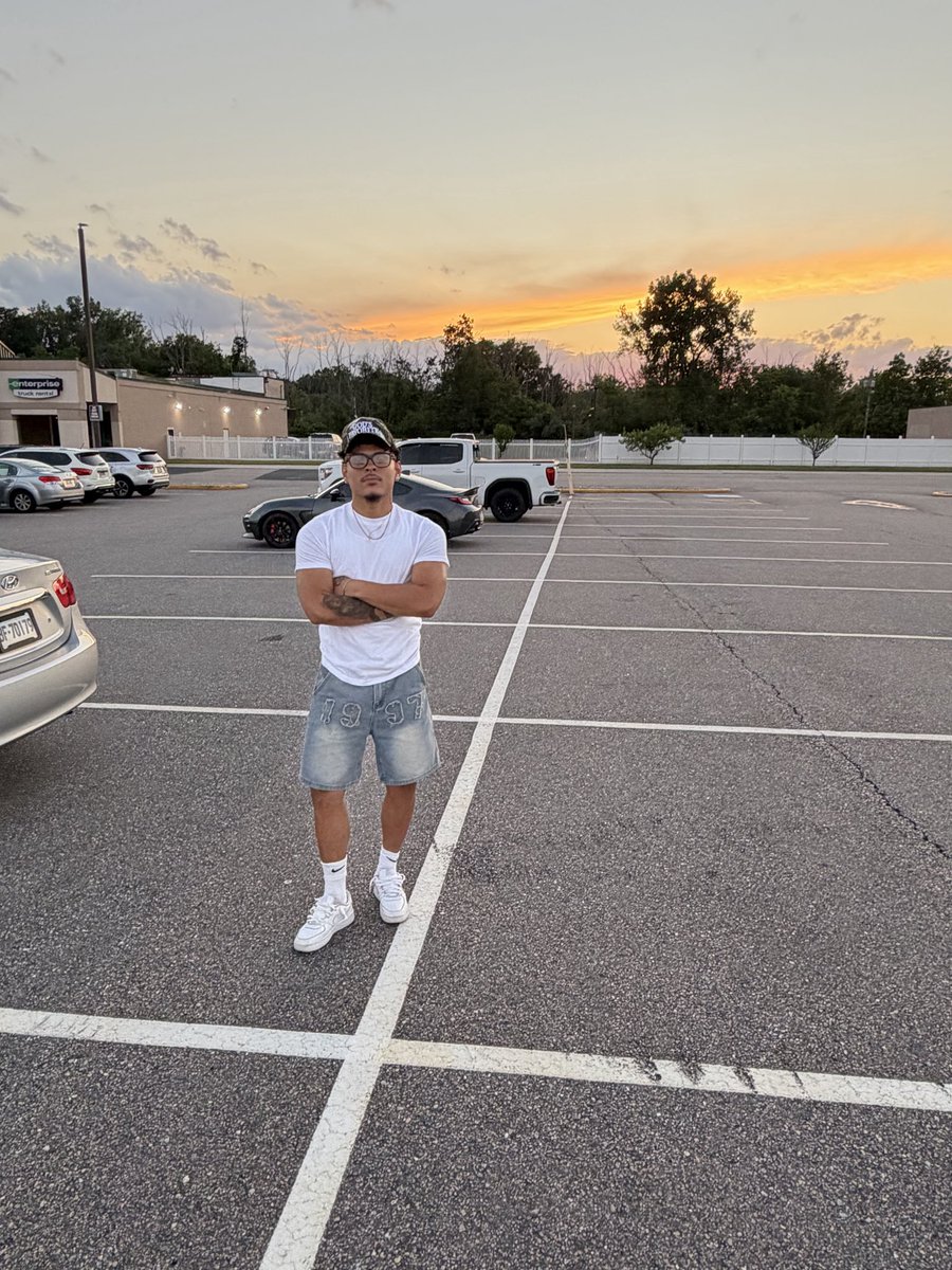 iamrixck's tweet photo. I be on this app once a month ngl 😂 https://t.co/VUp5UtJGUD