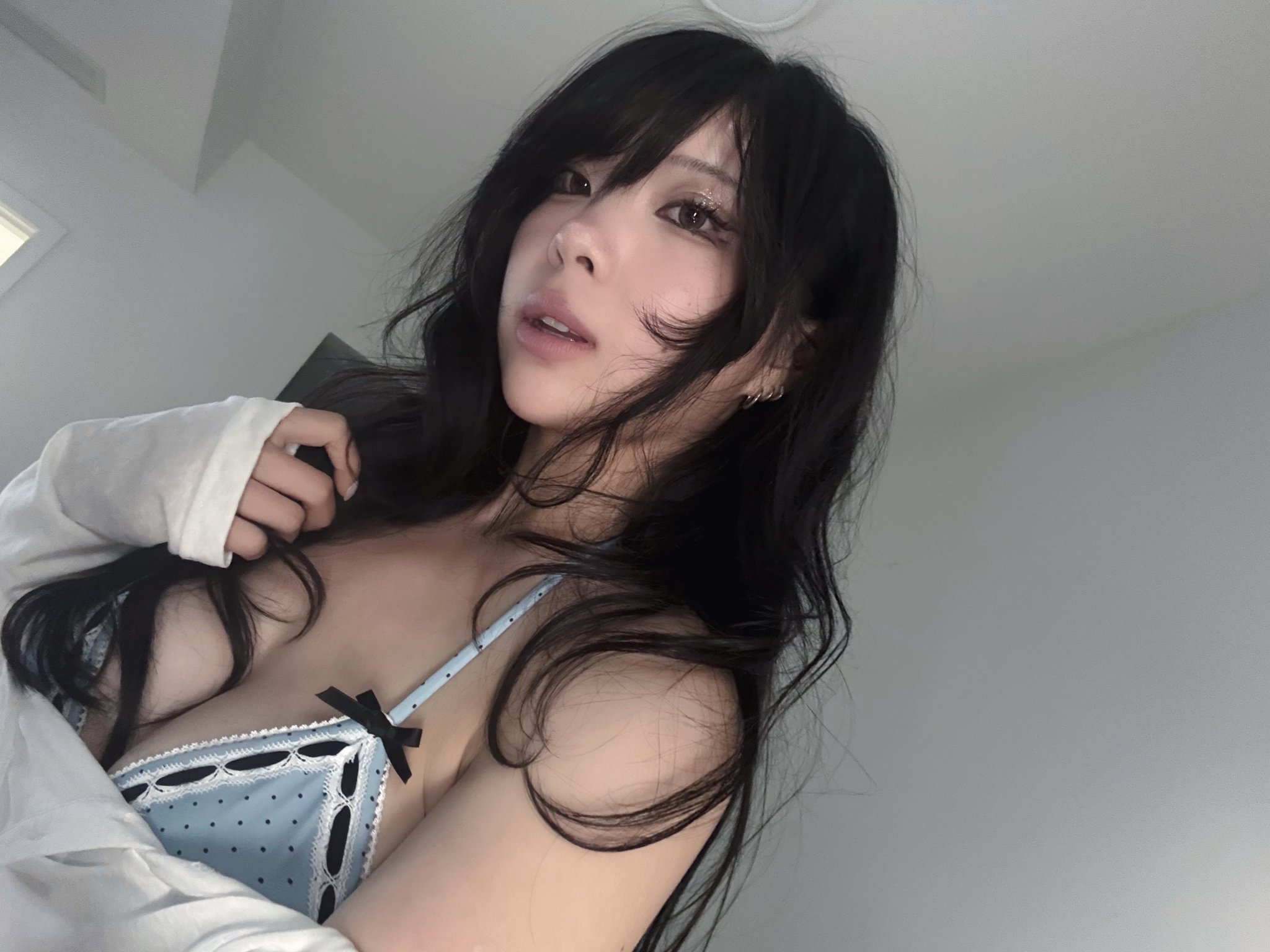 1 pic. hai :T https://t.co/Isrc3wU7Ob