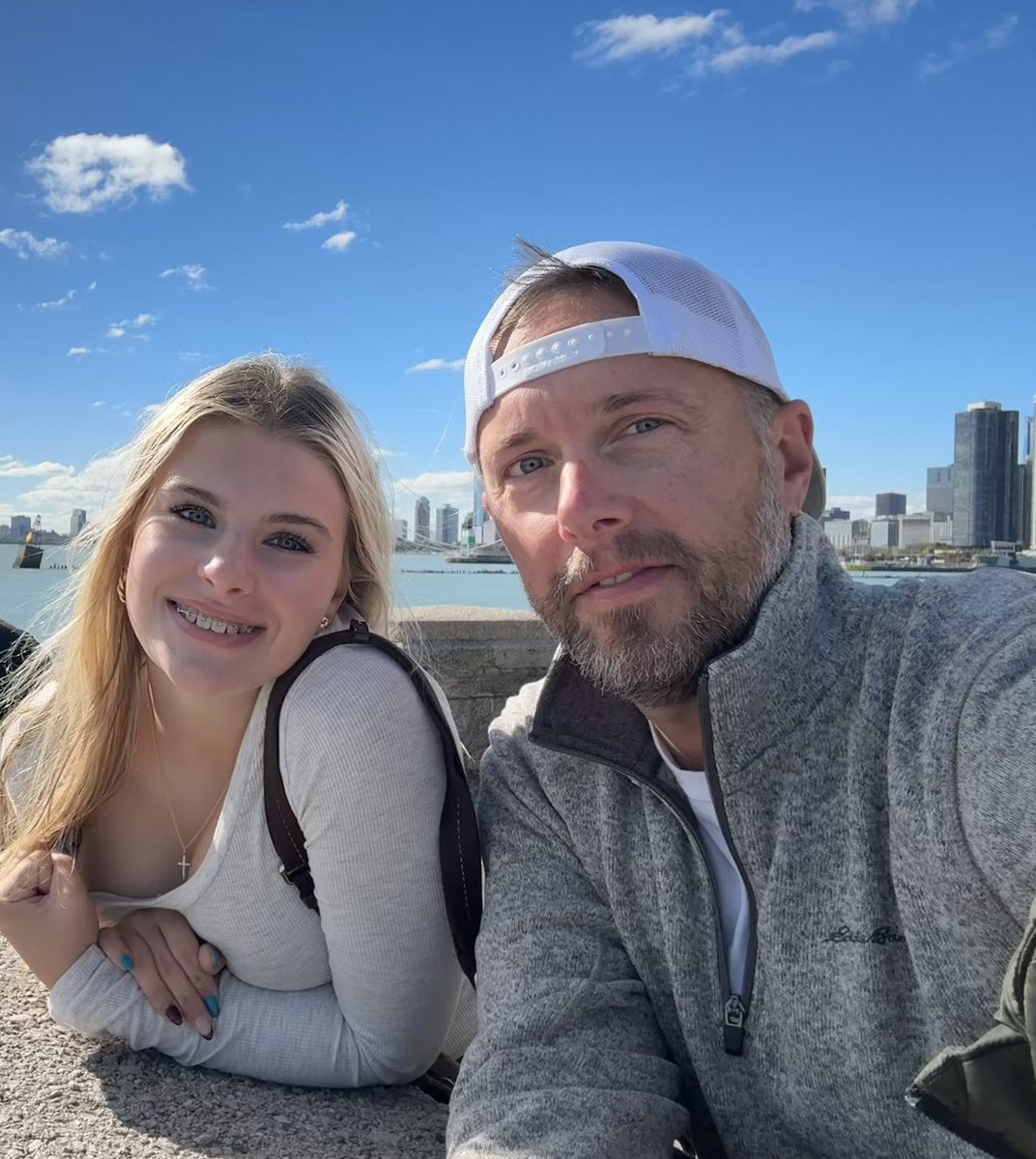 Audreydubenkse's tweet photo. Happy Father’s Day to one of the best out there. My biggest support so thankful for him! https://t.co/2vGsltD5l4