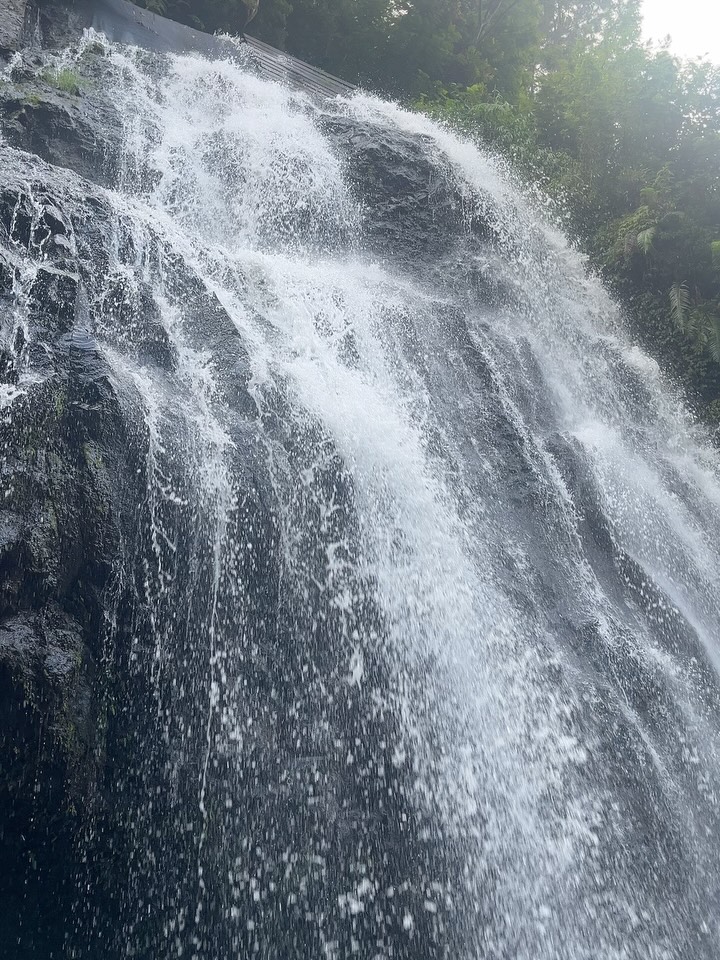mutagekarri's tweet photo. Solo Nyurug Cikondang Cianjur 🌊🔥 #cianjur #wisataalamcianjur #curugcikondang #curugcikondangcianjur #curugcianjur #curugcianjurselatan #minivlog https://t.co/94FMZKuObl