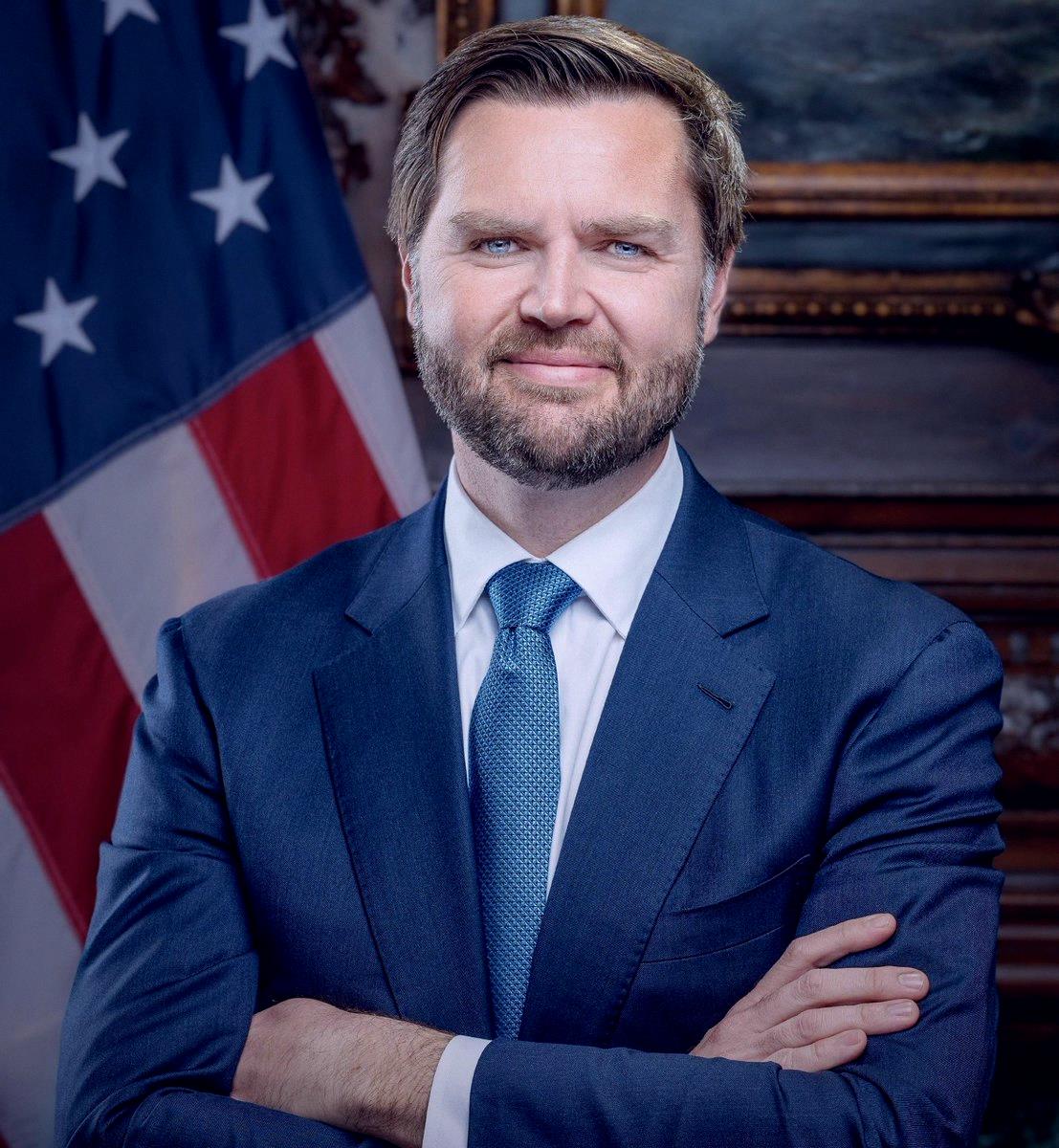 nmkchan_'s tweet photo. Breaking: JD Vance just became the frontrunner in 2028 presidential odds 🤔 https://t.co/BcBI5HhiuL