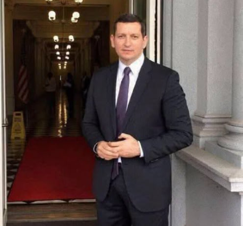 Damaspost2's tweet photo. وزارة الخارجية تعين جهاد مقدسي مستشارا للشؤون الأميركية

#داماس_بوست https://t.co/p5MyfODYUV
