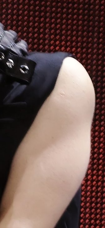 wonderfulskyboo's tweet photo. seungkwan arms out for the first time and I had to check if he's got that vaccine mark 👍 https://t.co/ysulaokMz4