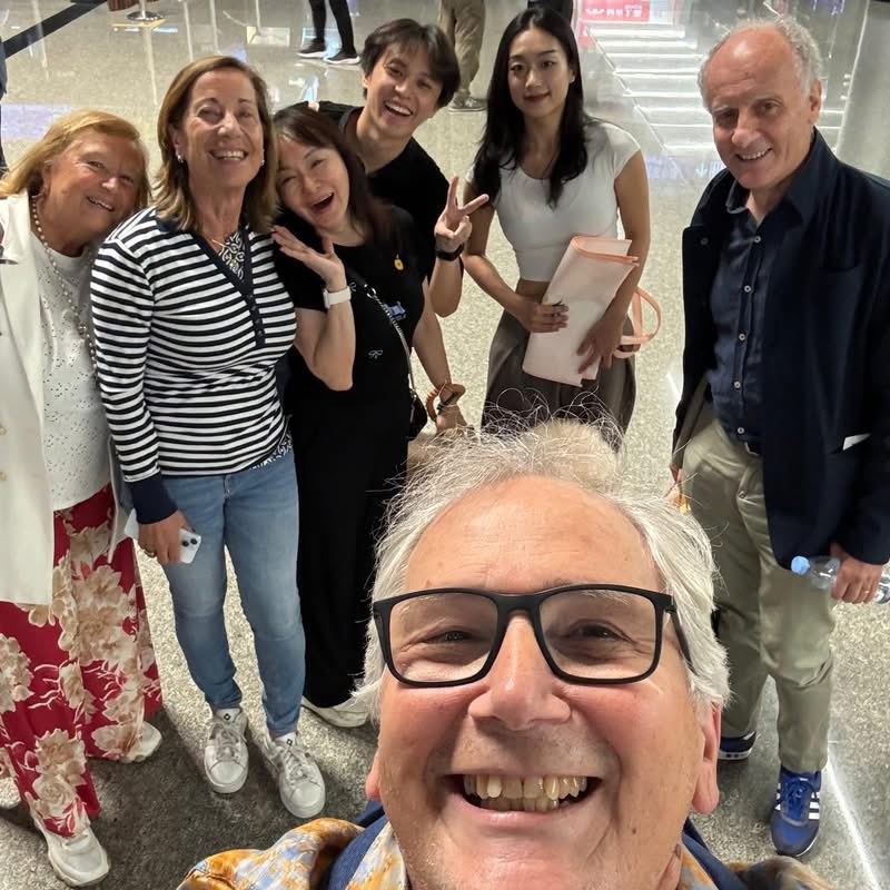 rotary2080's tweet photo. La delegazione del Distretto guidata dal Governatore Adriana Muscas e supportata dal Facilitatore distrettuale Giulio Bicciolo torna a casa con la valigia piena di ricordi, nuove idee e energie da mettere al servizio dei Club e del Distretto. https://t.co/lMUTHFmlvY