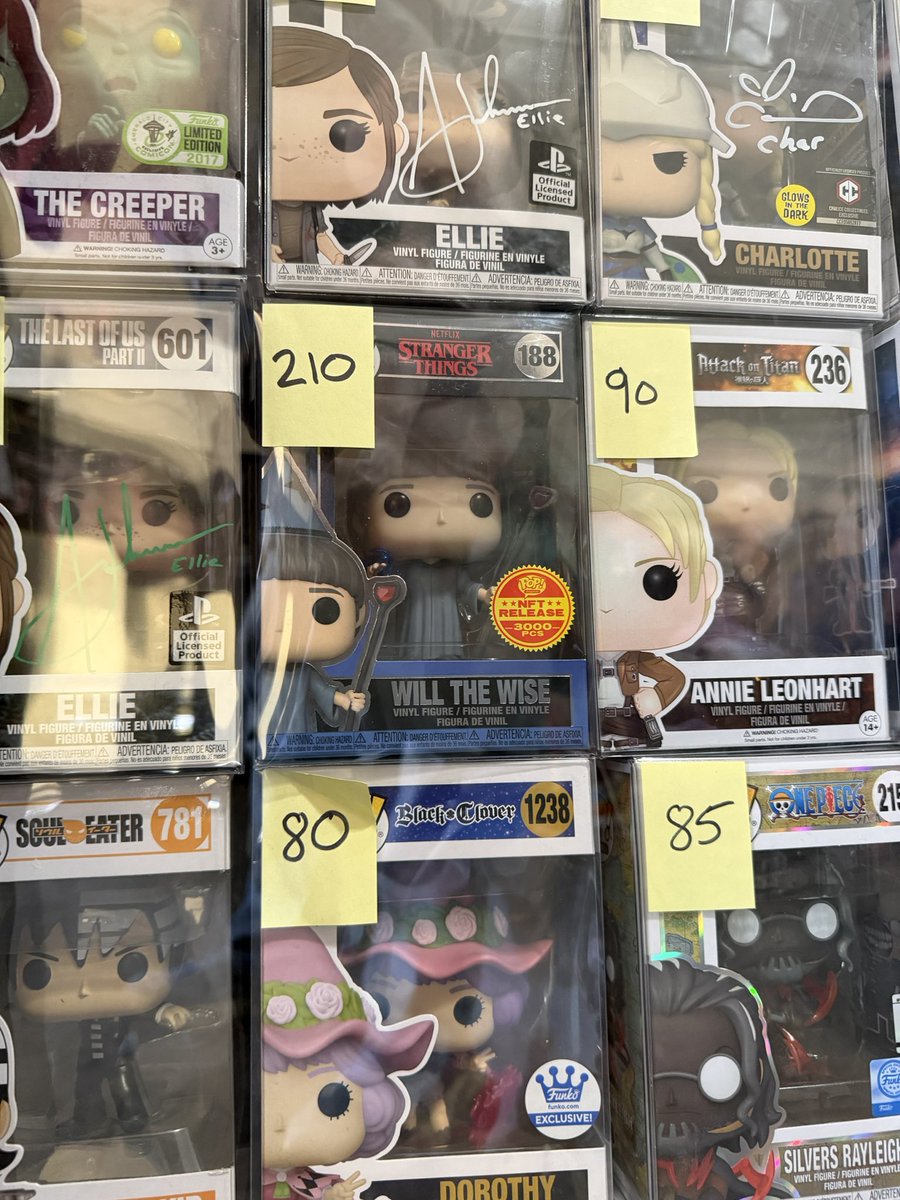 CSSully's tweet photo. Great to see the Funko NFT Pops! getting some love at @WASummerCon! Still some of my favorite collectibles of all time! https://t.co/0MOfULezHF