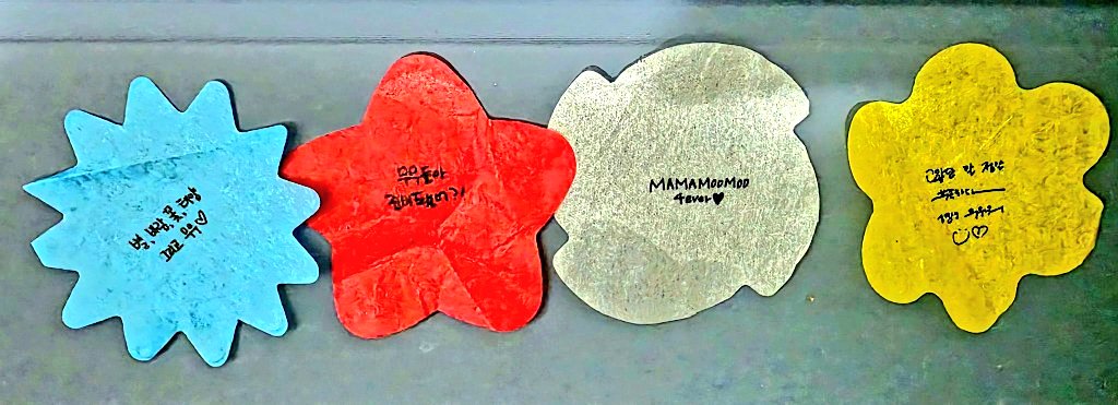 88PetalsOfLove's tweet photo. kpop confetti before GD's fanmeeting
🆚 
after GD's FAM+ILY FM

gdragon remains as the industry's standard 🤭 https://t.co/CSkTgTDoF8