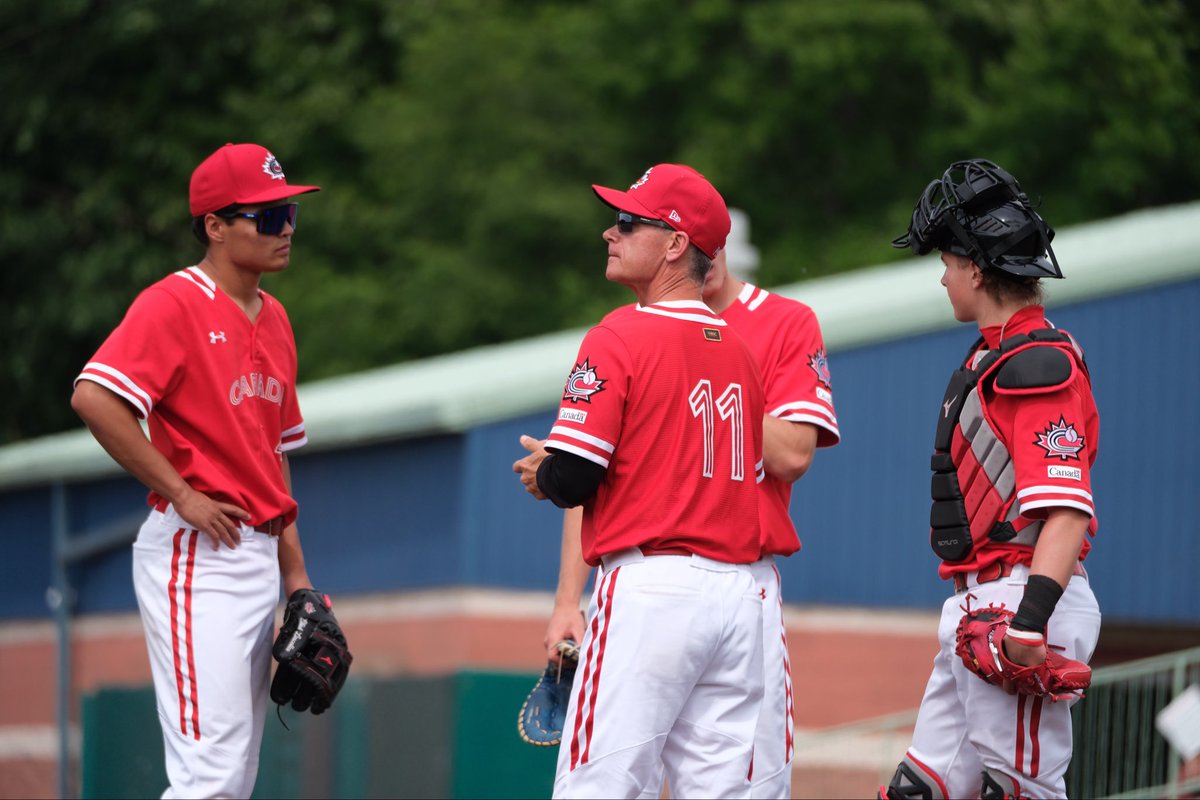 BaseballCANJNT's tweet photo. Big seven run frame for the Scrappers, Juniors now trail 9-2 with a couple of chances left in the ballgame.
π https://t.co/UJEUPmd5S6
πΊ https://t.co/odhIVGsR4X
#BaseballCanada | #MLBDraftLeague | #JNT https://t.co/fDEYHcIxtO
