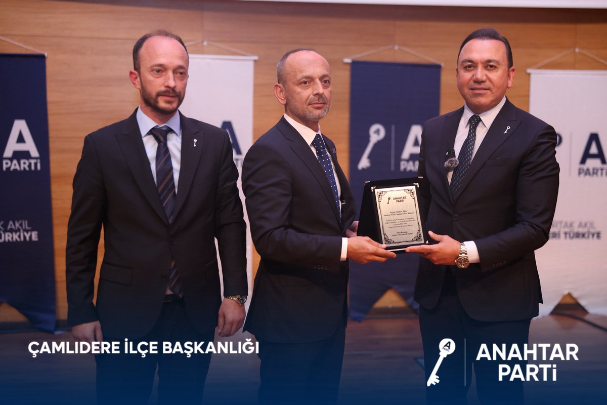 ahmetyuce06's tweet photo. Anahtar Parti Çamlıdere İlçe Başkanlığı olarak, Genel Başkan Yardımcısı / Teşkilat Başkanı Tahir Keskinkılıç' ın ortaya koyduğu teşkilatlanma anlayışını ve geleceğe yönelik hedeflerimizi değerlendirdik "Anahtar Parti Teşkilat Vizyonu II Teşkilat Toplantısı" na katılım sağladık. https://t.co/etQ9it6twM