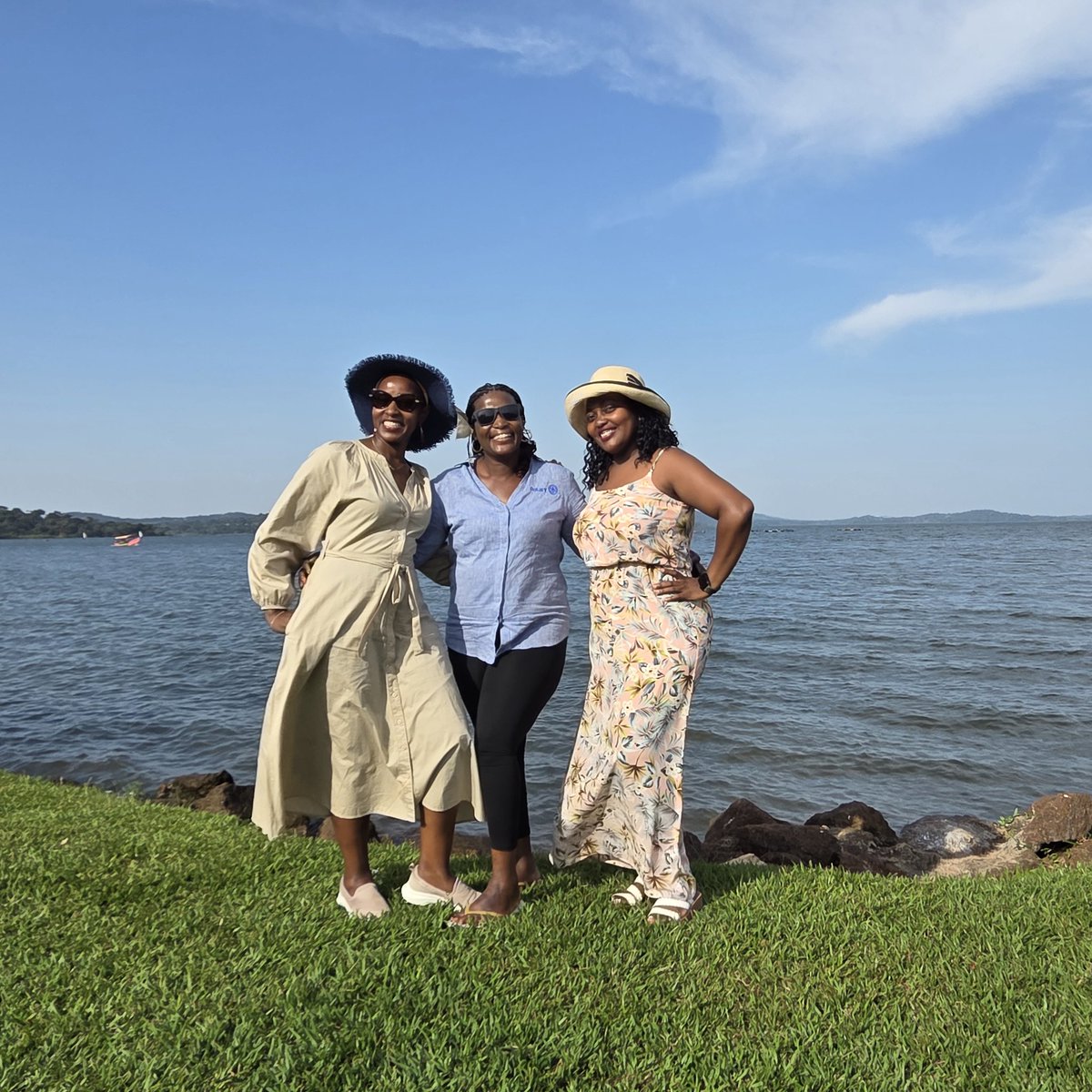 jjkariisa's tweet photo. Incredible weekend in service! Was Joined by @NatukundaMario 💖 for a high-energy strategic retreat @Rotary_Bugolobi board goals are set &amp; we’re ready to impact lives! 

​Later, we enjoyed the warmest home hospitality with @RotaryEarlyBird hosted by President Victoria Mukiibi. https://t.co/9TeVMu0j5c