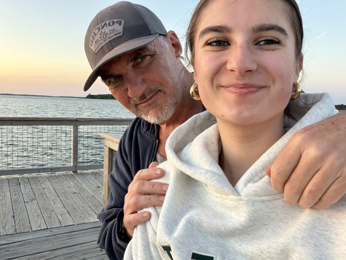 johnnyzap1's tweet photo. Happy Father’s Day! https://t.co/evT6QGjIlH