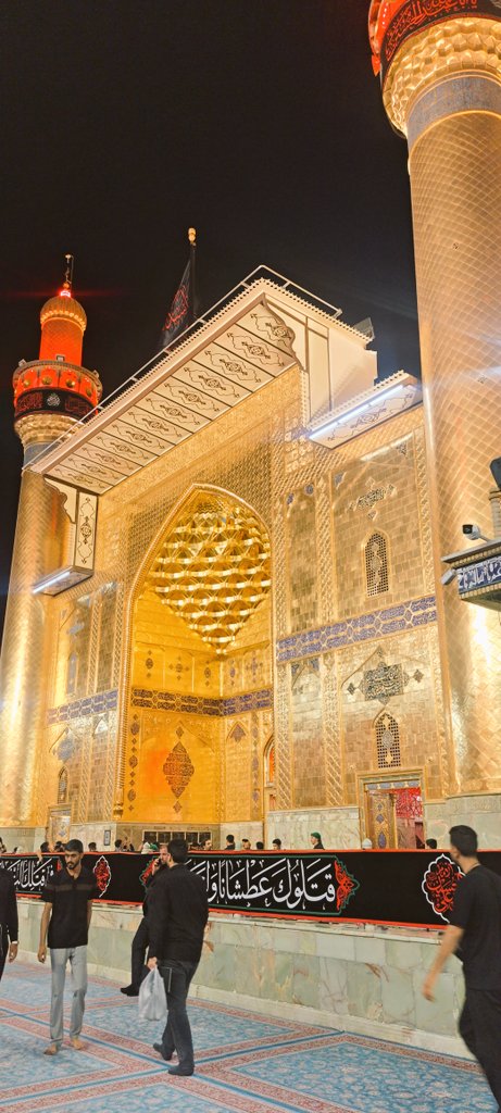 A133bs's tweet photo. چه شکوهیست در این هیبت طوفان نجف

الحمدالله که روزیمون شد نجف https://t.co/9OfdvedyeR