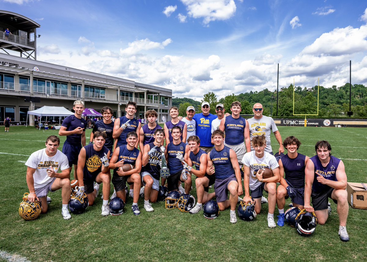 CoachDuzzPittFB's tweet photo. Congratulations to our 2026 Pitt Passing Camp Champions!! 🏈

@PR_RamsFootball 🏆
@bishopcanevinFB 🏆
@MTigerFB 🏆
@kirtlandFB 🏆

#H2P https://t.co/K94ZHKIcGs
