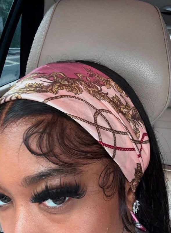 niy2pretty's tweet photo. Headbands are so teaaaa ☕️ 🎀 https://t.co/k7wFlXpJxp