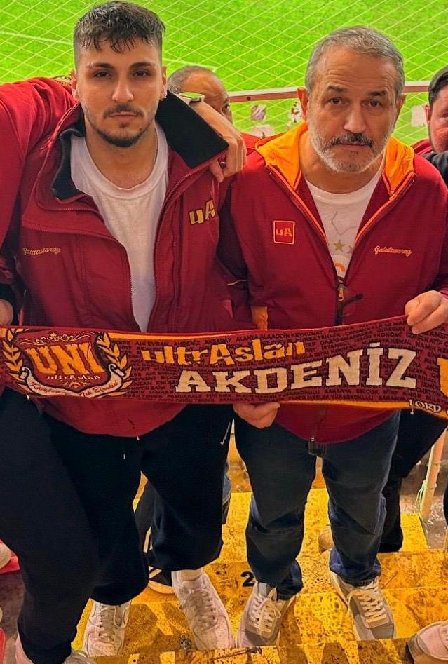 uAAKDENIZUNI's tweet photo. NİCE MUTLU YILLARA

Tayfamızda büyük emeği olan  canımız ciğerimiz Cenap Çiçek’in doğum gününü kutlar ailesi ve sevdikleriyle nice mutlu yıllar dileriz.

#ultrAslanUNI
#uAAKDENİZUNI https://t.co/F6e5mhfM9S