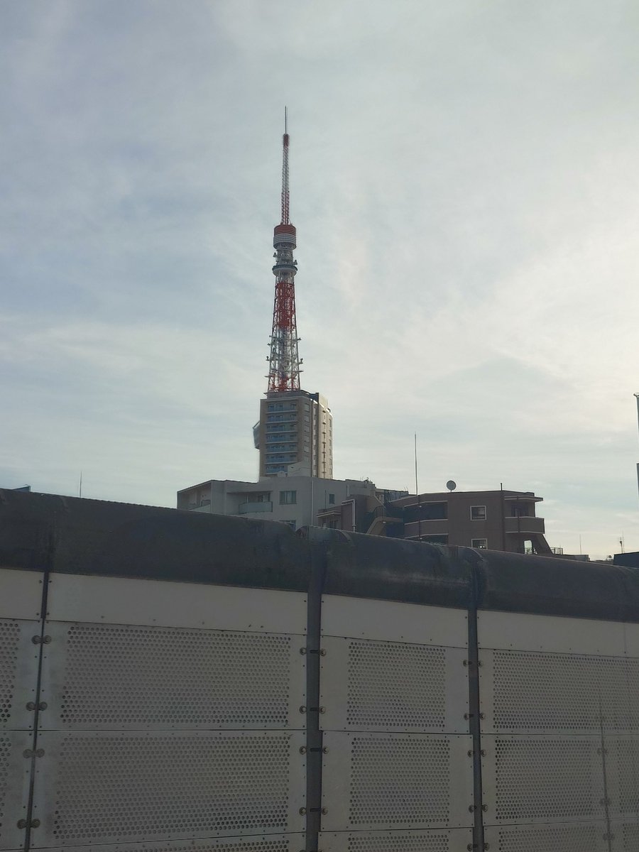 Hiroro092's tweet photo. @asuka8491 行ってきます(*`･ω･)ゞ https://t.co/8JGpQE4T09