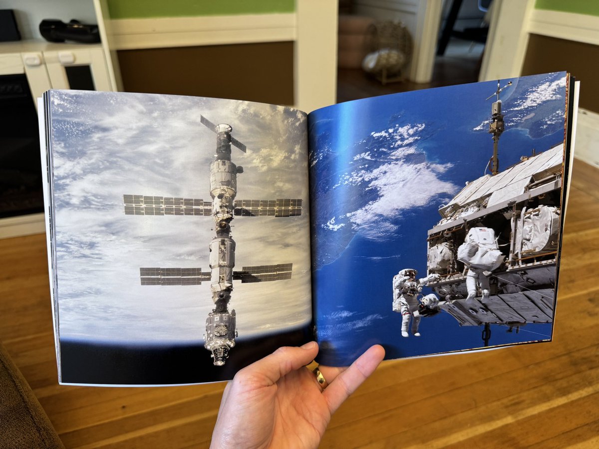 pronounced_kyle's tweet photo. In honor of Father's Day, I'd love to give away some free copies of REAL SPACE SHIPS!

Reply with evidence of fatherhood, DM me your address, and I'll help you raise your astronaut-to-be. https://t.co/ciEYocRIOL
