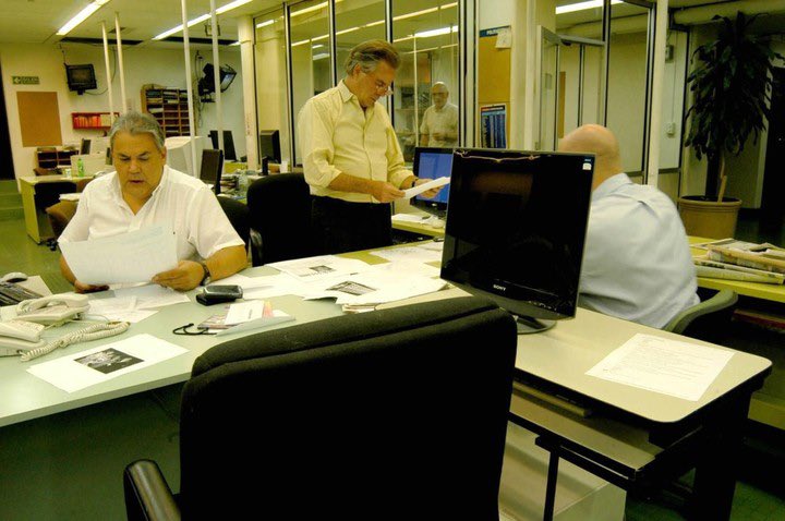 SilMercado's tweet photo. A las 20 no te pierdas a @IZuleta hablando en homenaje a Roberto García. Periodismo, primicias y pasión: la vida de un grande de las redacciones. En #OperacionMasacre x @Laoncediez . #Programon https://t.co/Fg8Kzf891n