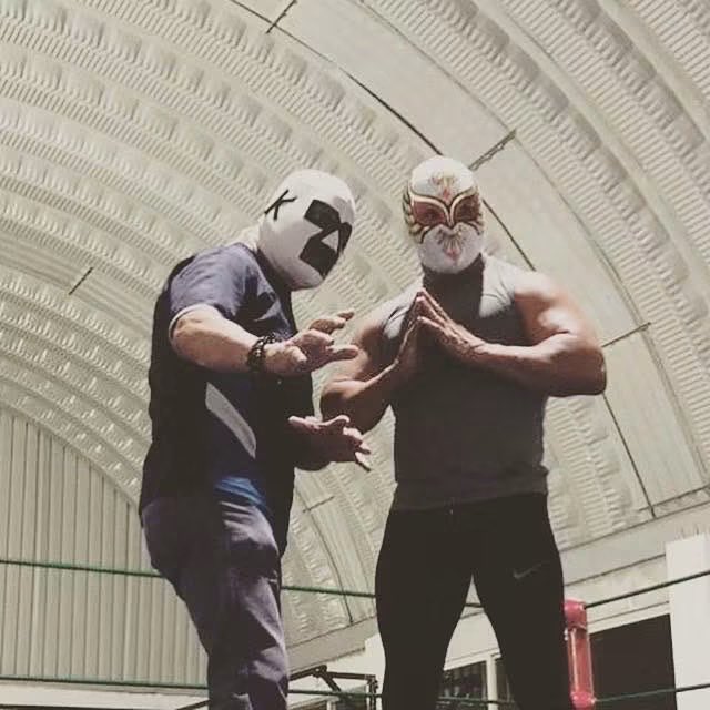 caristicomx's tweet photo. Muchas felicidades papá te amo 🫶🏾 te mando un fuerte abrazo hasta el cielo 😘 te extraño mucho🥺 feliz día del padre 🤗🫶🏾🫰🏽😘 https://t.co/fIPMlaEGTJ