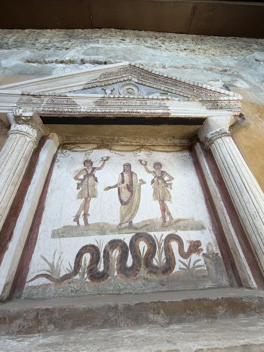 historiasderoma's tweet photo. Hoy ha tocado el turno de visitar #Pompeya 😍

#Viajes2026 | #AntiguaRoma | https://t.co/I1ILDFho7g
