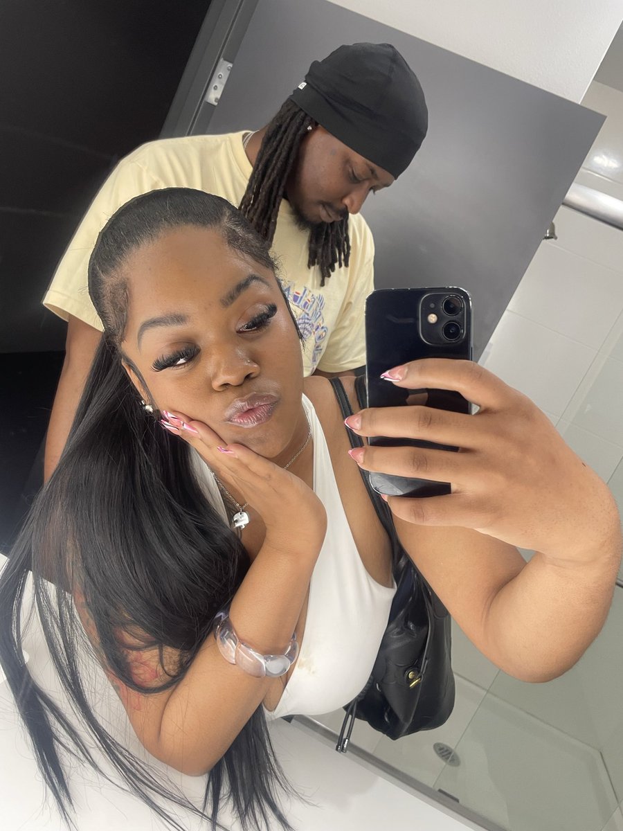 chyna_onhisvvs's tweet photo. drunk in love 🤍 https://t.co/9Q6vkzdHck