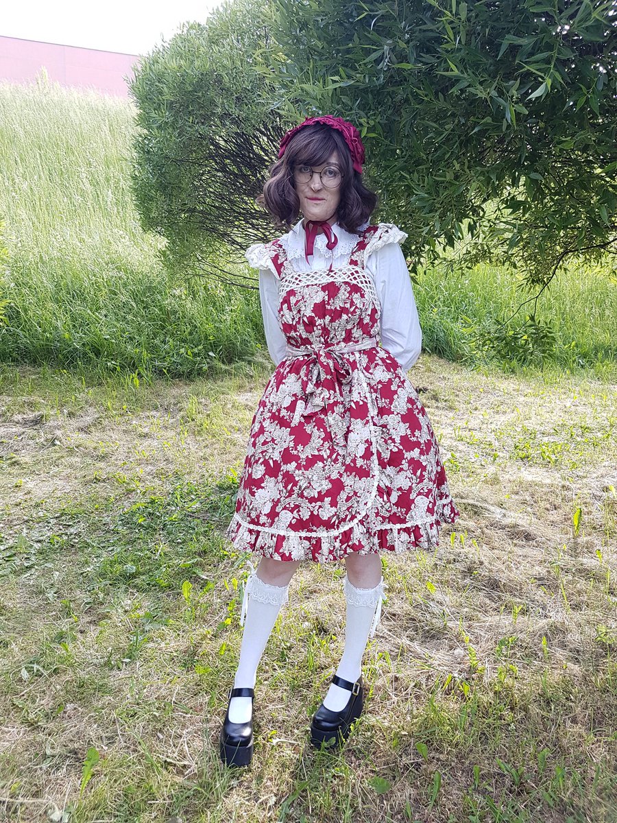 evil__sasha's tweet photo. My oldest lolita main piece: Baby The Stars Shine Bright, released in 2002 💖
#egl #btssb https://t.co/QpwgftYRqm