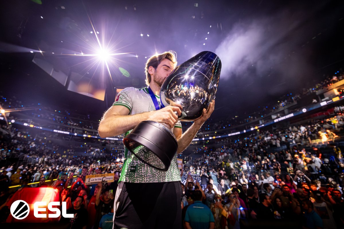 Vexanie's tweet photo. Congratulations to everyone but especially @NiKoCS_ 
#IEM https://t.co/cRI1mcgfB1