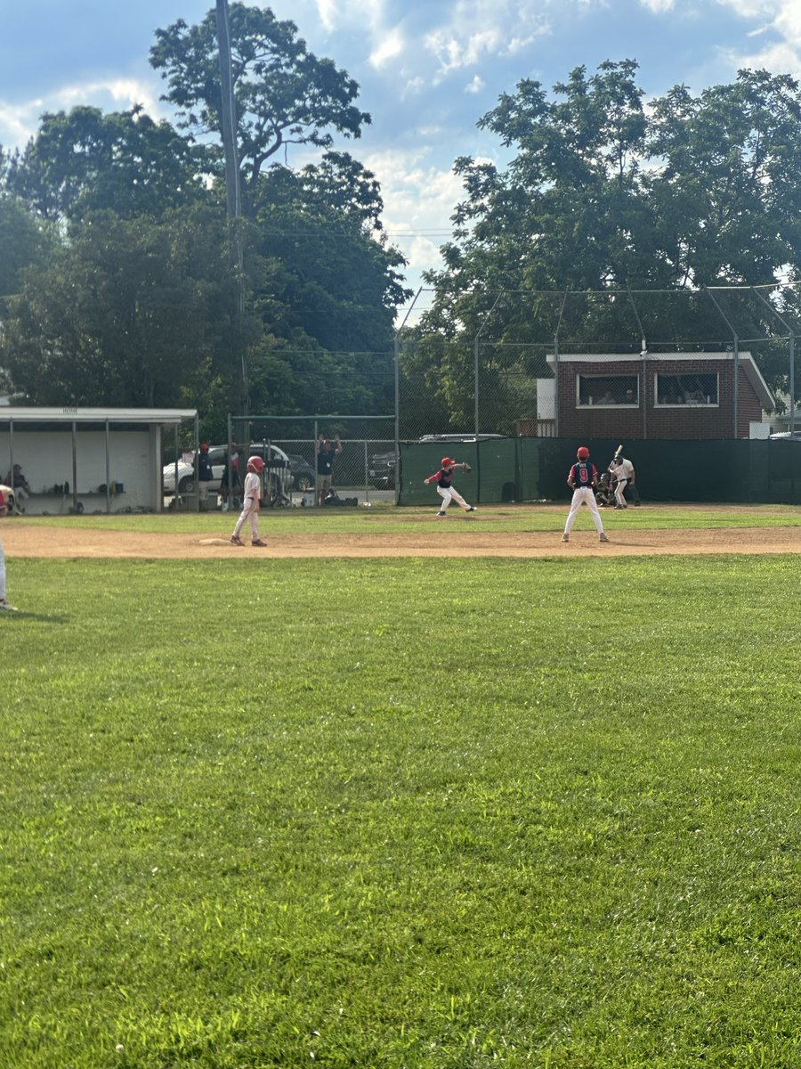 MrsSciencein6th's tweet photo. I LOVE being a #baseballmom https://t.co/ucp4BLHlMp