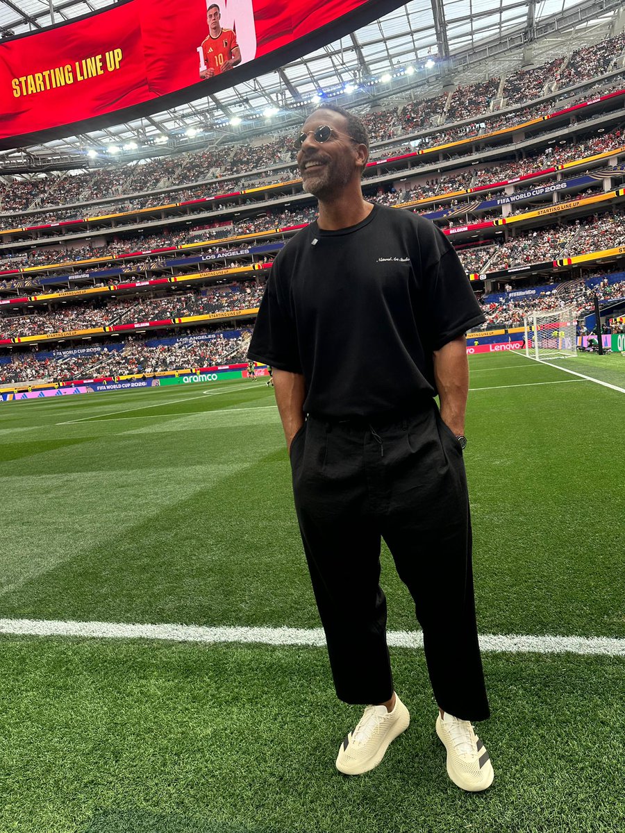 Rio Ferdinand tweet media