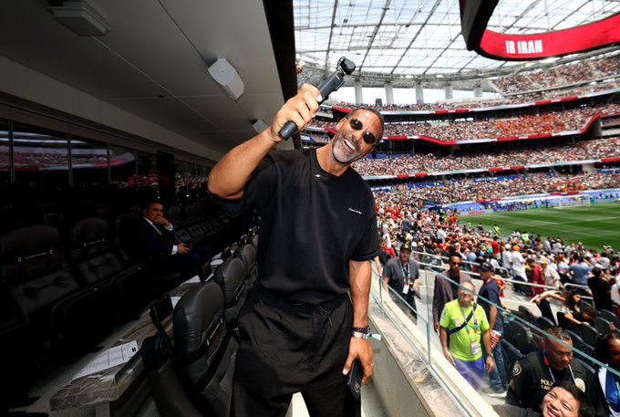 Rio Ferdinand tweet media