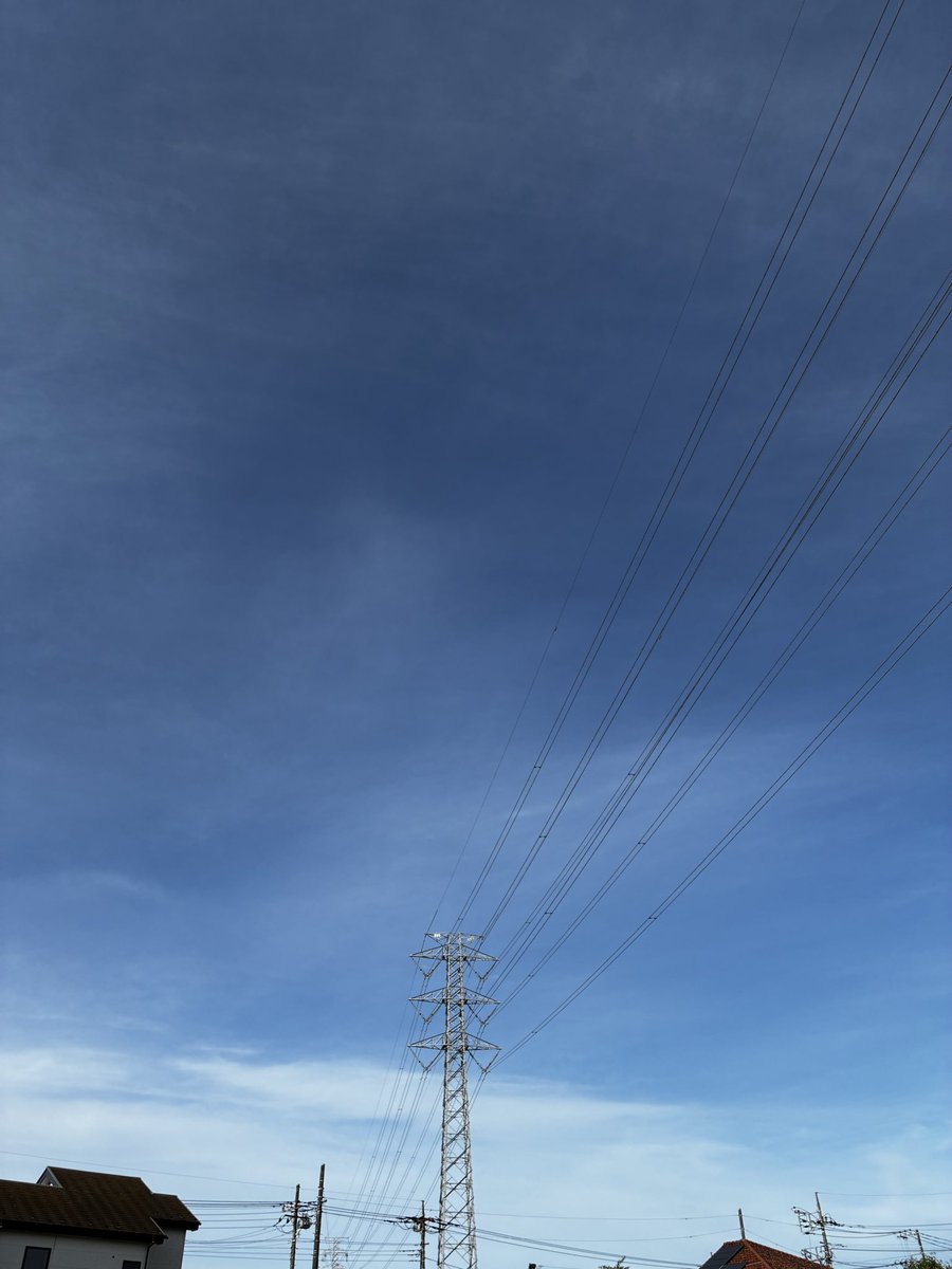 CANA30207831's tweet photo. #イマソラ

所沢の空
おはようございます！
気持ちイイ青空
元気ハツラツ月曜日で
いきましょうね*\(^o^)/*

ショップはこちら💁‍♀️
https://t.co/2dGxR6AgOA

熱中症予防に水分補給忘れずに💦 https://t.co/uhW9dGgxH6
