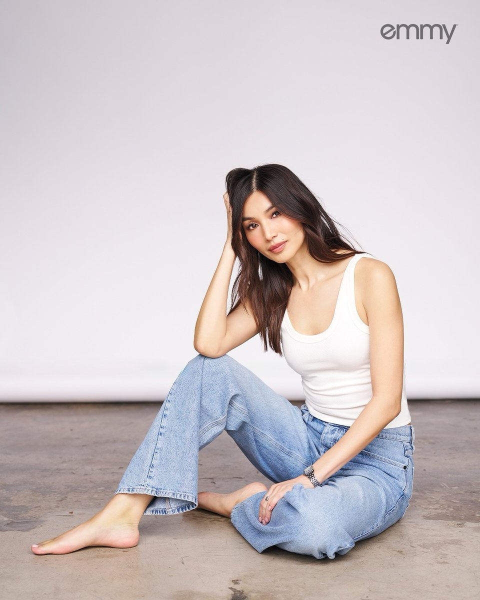 GemmaChanBr's tweet photo. emmy magazine https://t.co/OlwDacKDA3