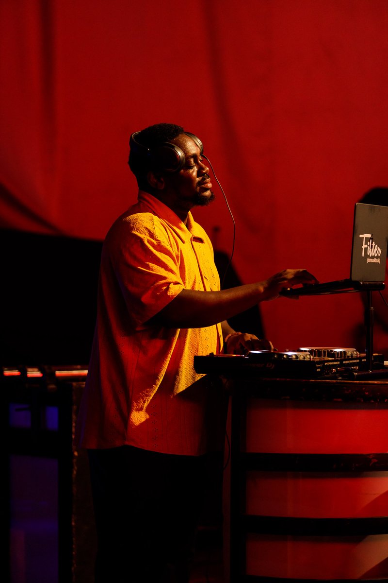 adesaprodltd's tweet photo. The vibes were unmatched! 🔥🎶

Shouts out to our DJ Filter @filtergh for setting the perfect mood and keeping us entertained all night. 

#DateRush #APL #adesaproductions https://t.co/dI7GRTFTYJ