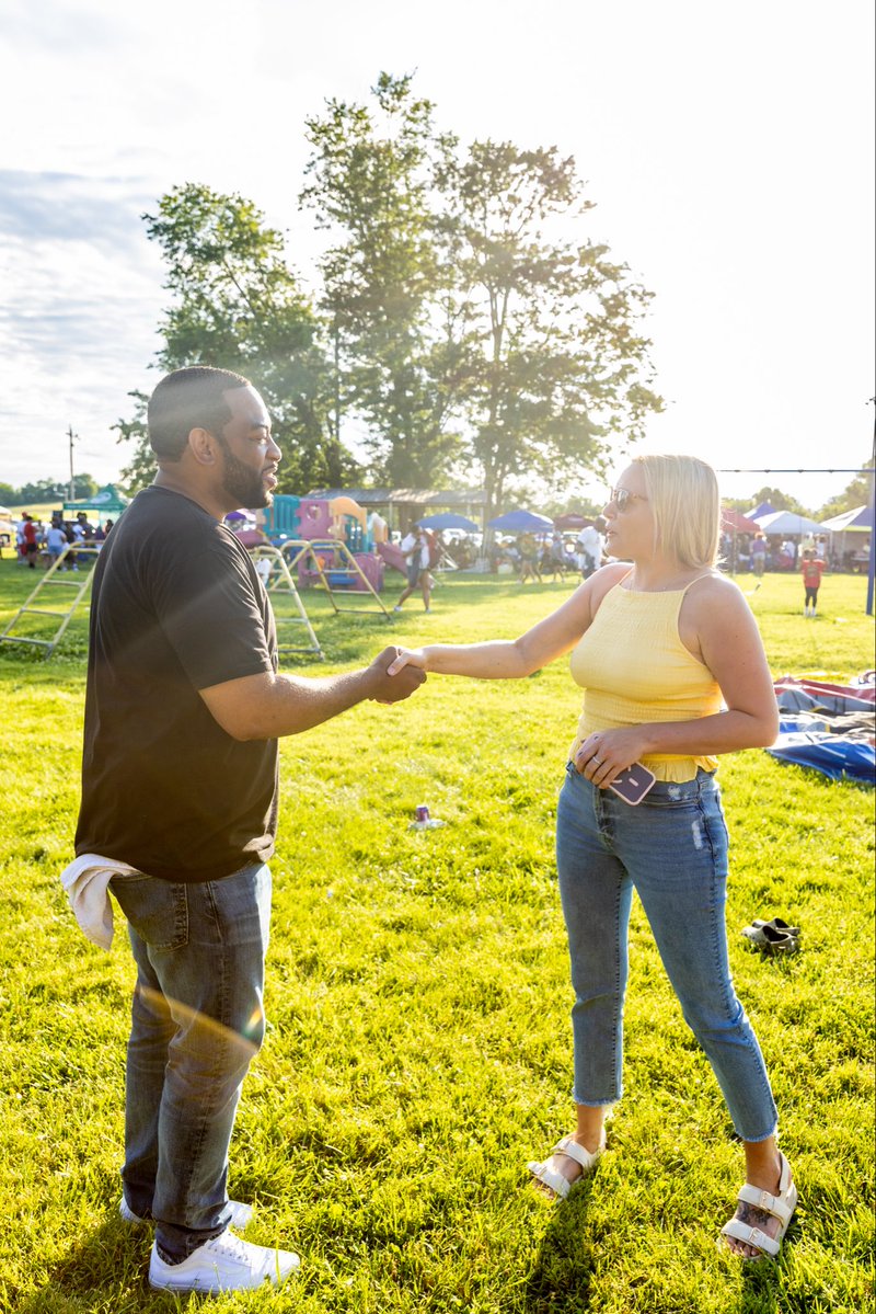 Booker4KY's tweet photo. Harrodsburg is one of those special places in Kentucky where the hood and the holler come together. It’s always a privilege to come out for their Juneteenth celebration, but this year set the bar.

My little ones joined me as we celebrated the power of family and the pursuit of freedom. 

Together, as family, we will win.