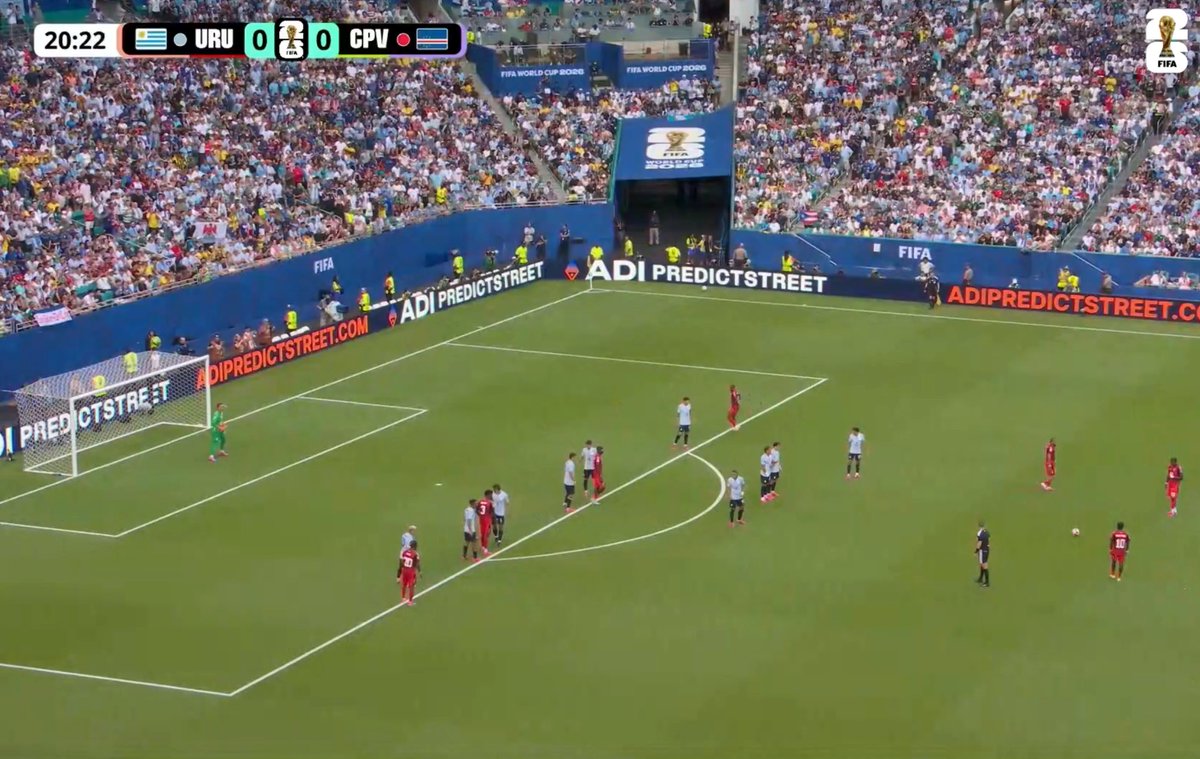 TouchlineX's tweet photo. 📸 - CAPE VERDE JUST SCORED A FREE-KICK FROM HERE IN THE WORLD CUP VS. URUGUAY!

THIS MIGHT BE THE BEST GOAL EVER IN WORLD CUP! 🔥🔥🔥 https://t.co/cgqjWHEuHH