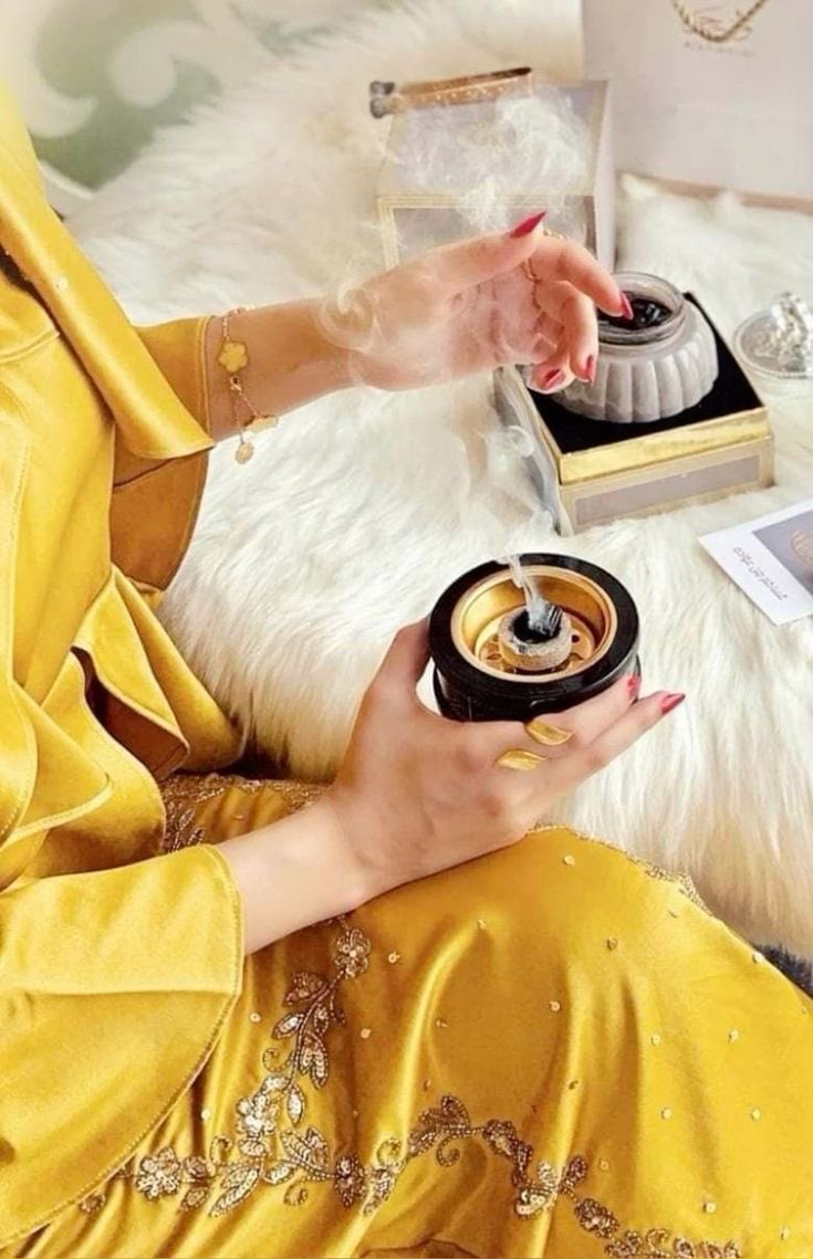 Ahlam_Albosaidi's tweet photo. صباح الخير لمن يجبرون الخواطر، ويخففون الهموم، ويصنعون الفرق بأخلاقهم.
💛💛💛
 #صباح_الخير_والسعادة  
#صباح_الخير https://t.co/18Y622zOS8
