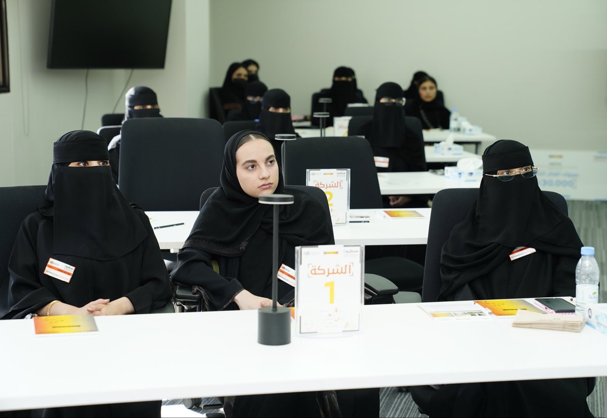 TechShopKSA's tweet photo. تغطية | افتتاح برنامج #مبتكرون 

ضمن برامج #المسؤولية_الاجتماعية 
#بنك_الجزيرة لدعم الابتكار

🔹النسخة الحادية عشر . مجال (#الفنتك)

🔹الرياض (مدينة الملك عبدالعزيز للعلوم التقنية )

🔹من (01 / 06 - 01 / 07 . 2026)

🔹بالتعاون مع (شركة #تك_شوب)

🔹شركاء النجاح (جمعية تمكين ريادة الأعمال)

#خير_الجزيرة_لأهل_الجزيرة