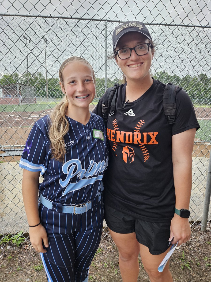 HaileyVaughan28's tweet photo. Had a great time at Spa Blast Showcase Camp this weekend! Got to meet some great coaches &amp; show some work at 1st base &amp; pitching. @ar_prime_sb @PrimeJohnson16U @CoachLeux @CoachDorrie @mcmahankatelyn2 @k9rhine https://t.co/9Uvz9WH6Tw