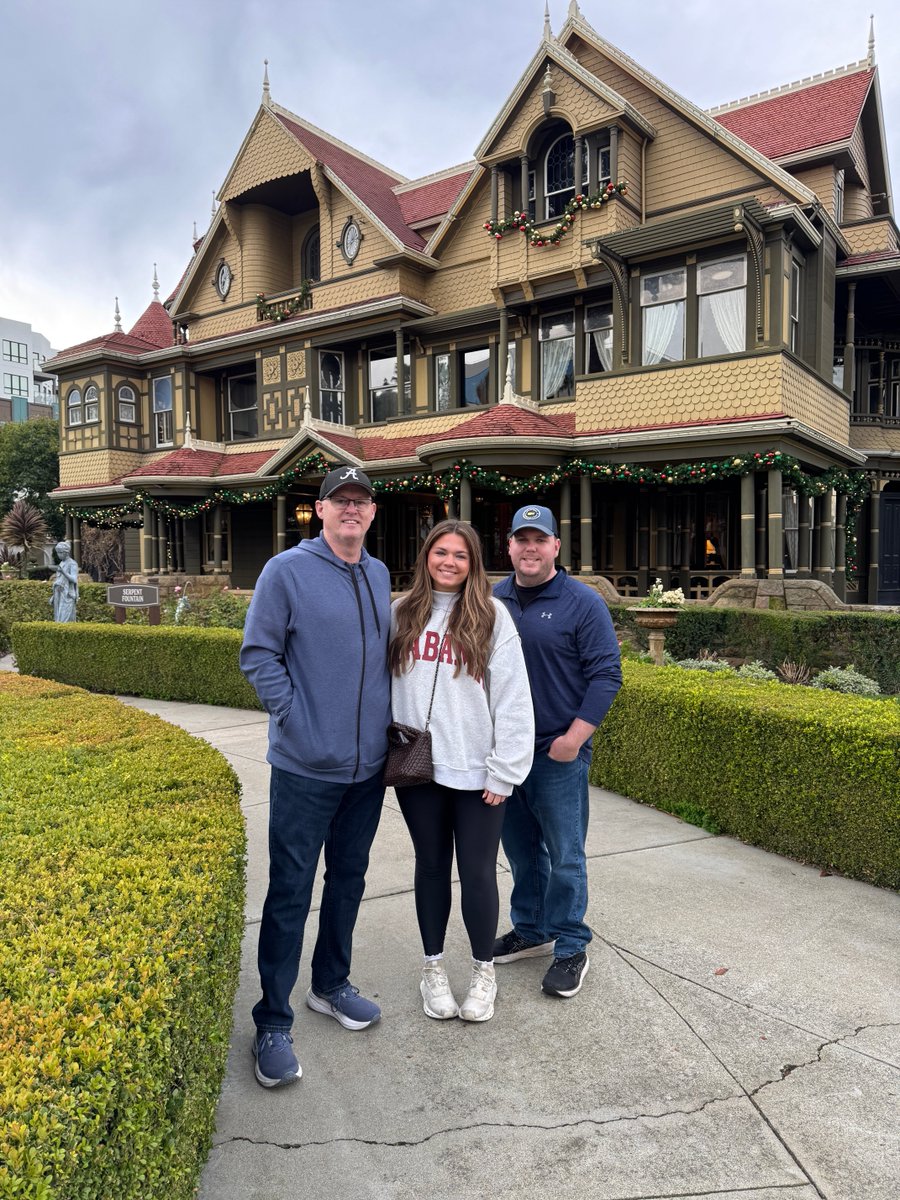 shellee28's tweet photo. Happy Father’s Day Ben!  ❤️ https://t.co/KEF9M4tQQ4