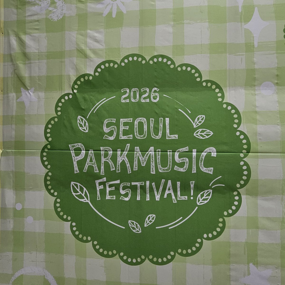 miyurain's tweet photo. ヨンファさんセンイル
今年は韓国で～(*･∀-)b

お誕生日イベントは
行けなかったけど。
前日のSEOUL PARK MUSIC
参戦しました(⑉• •⑉)

雨で大変だったけど、
盛り上がりました💙
楽しかった～
#CNBLUE #씨엔블루 https://t.co/9jFQCMTVsT