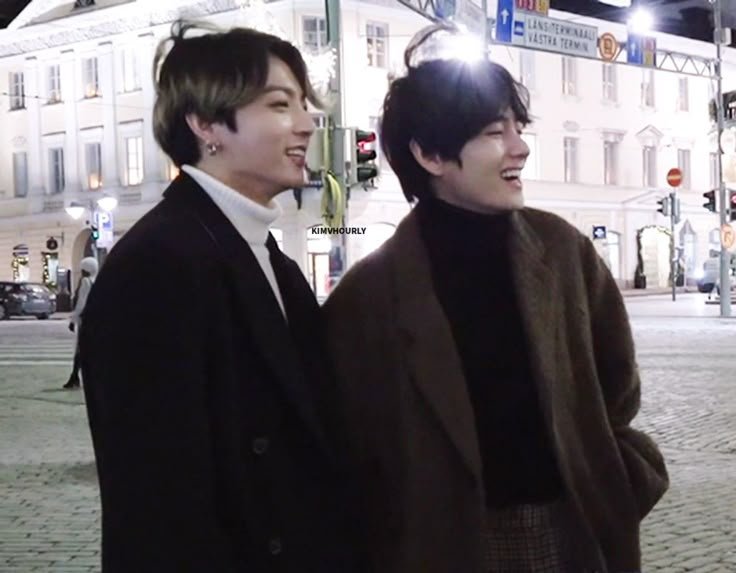 Taevi, Kim tweet media