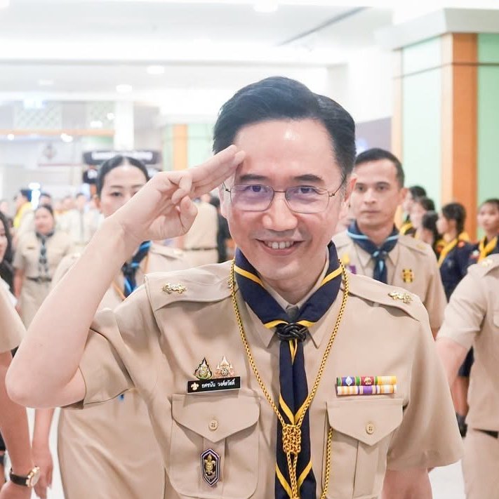 Shinawatrian009's tweet photo. มีมมาก 
ครับพี่ครับ ทราบแล้วครับ แล้วจะแจ้งให้แม่พี่ทราบครับ https://t.co/J4DitRHbR1