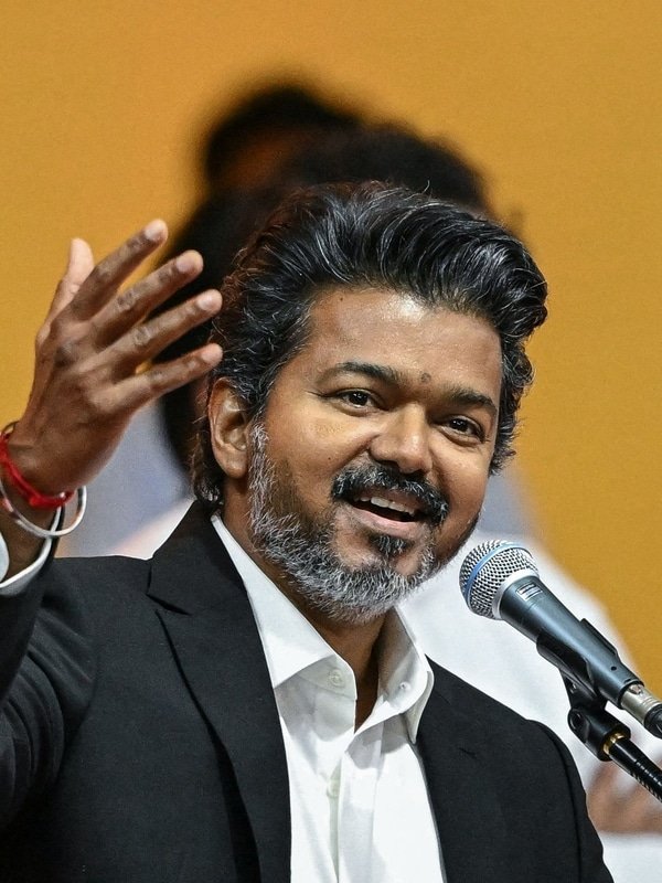 TNivethitha's tweet photo. Wishing our Honorable Chief Minister of Tamil Nadu Thiru @TVKVijayHQ a very happy 52nd birthday.

From rising above all negligence and negativity while staying focused on one's ambition,  preserving energy only for constructive purposes and maintaining a calm demeanour, I had much to learn from him as a politician and a person.

May God bless you with good health, happiness and prosperity to serve the people of TamilNadu.

Again, Happy Birthday @CMOTamilnadu

#CMJosephVijay‌
#Thalapathy 
#HBDCMJosephVijay