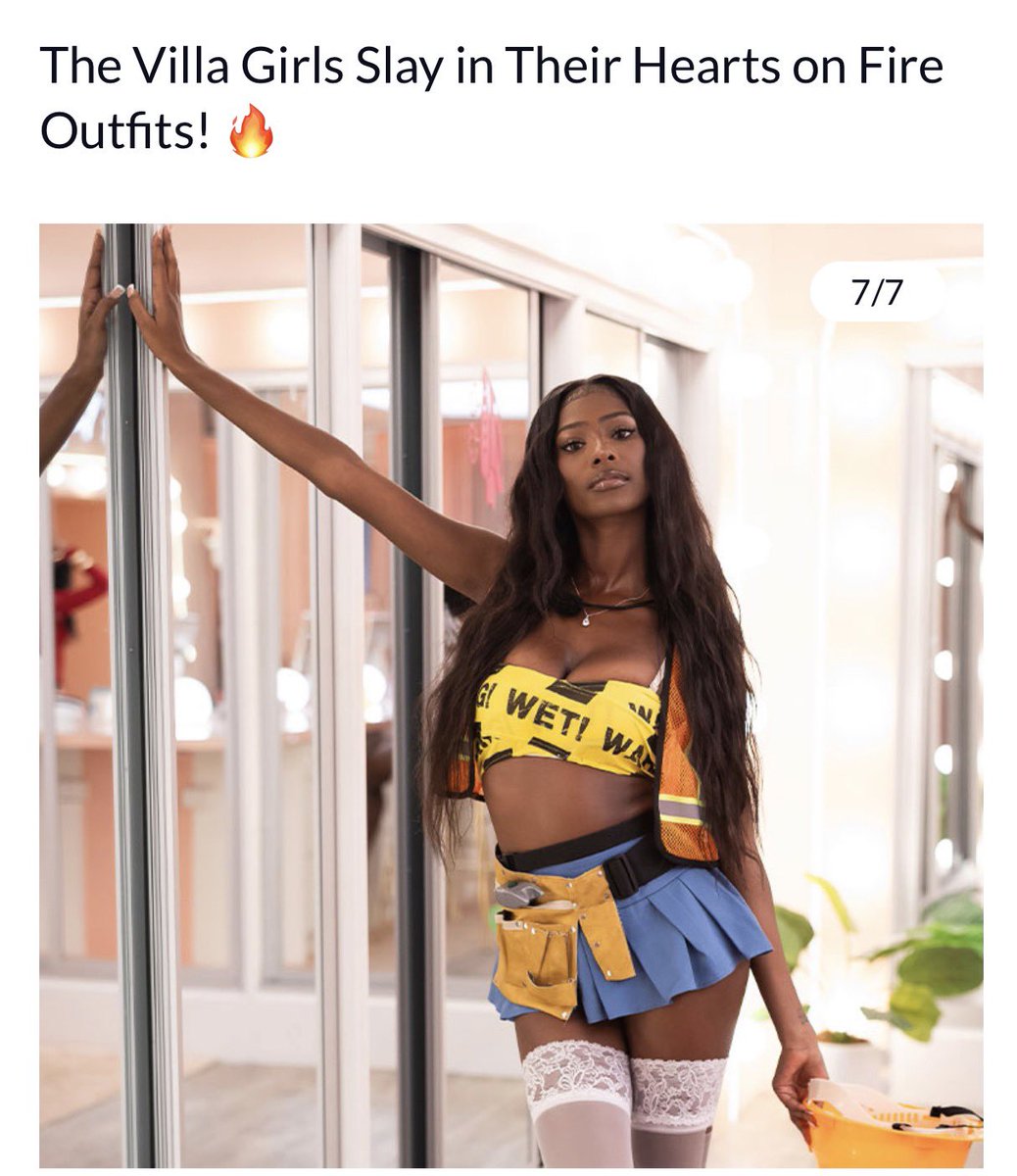 lma_0oo's tweet photo. Trinity was looking so HOT in her lil outfit https://t.co/w6z6gLpTLC