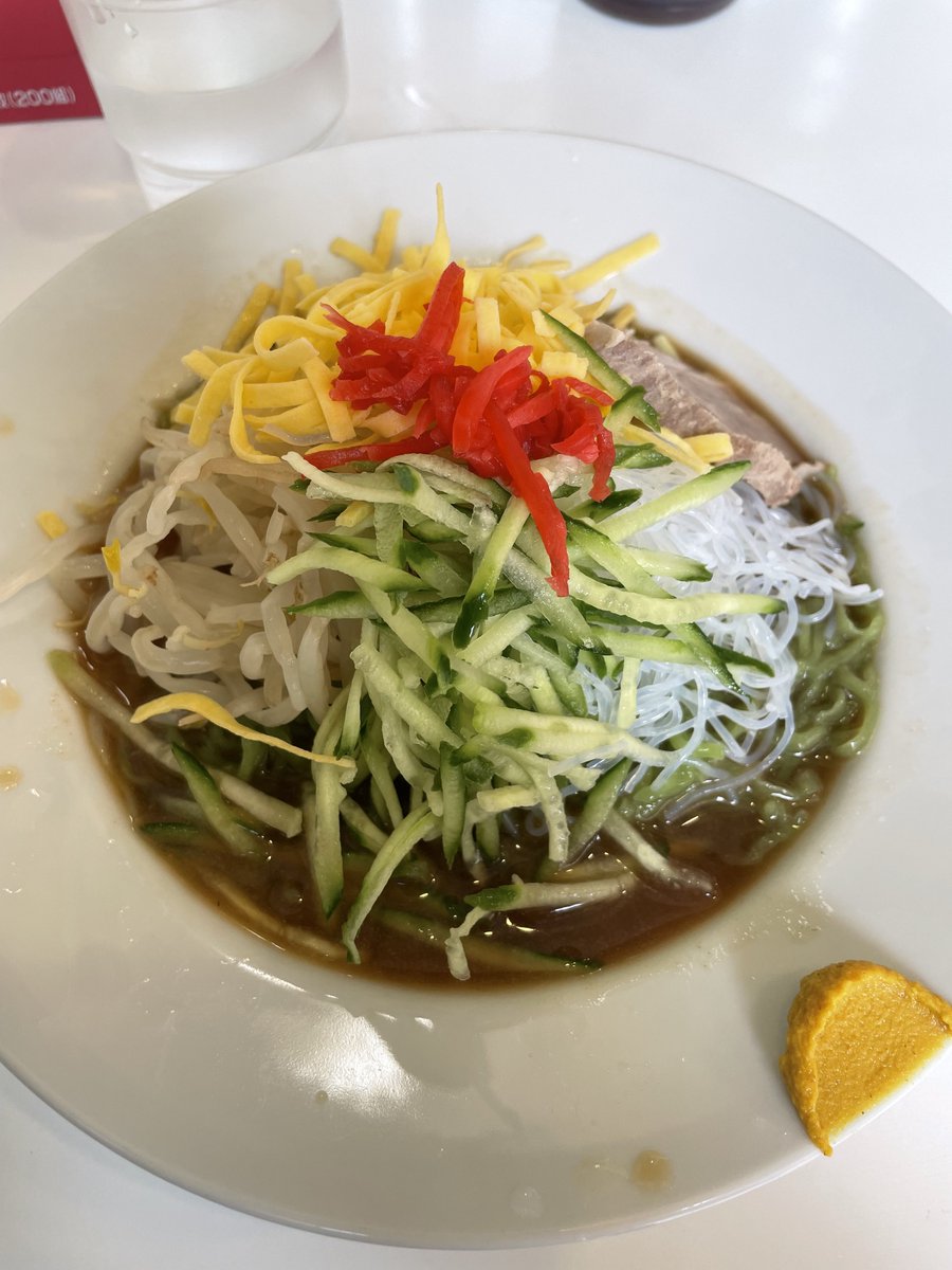 hothachi's tweet photo. ダイエット
冷やし中華ダイエット
今年最初の冷やし中華。650円。
最近、なんでもあがったたぁ。
650円って言ったら、昔は大盛り。今は並。650円で太らないと思えば、まぁまぁか。
#ダイエット #冷やし中華ダイエット https://t.co/eGLwIpK9sQ